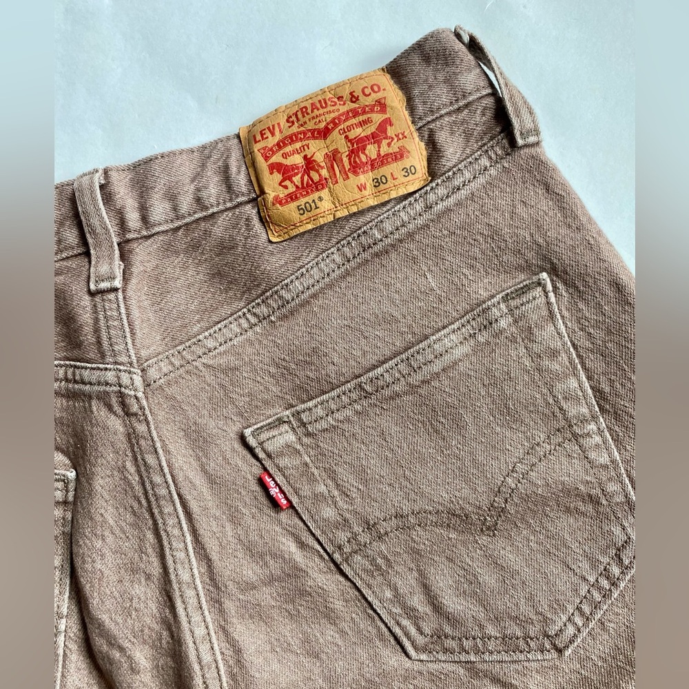 LEVIS - 501 ORIGINAL STRAIGHT LEG MEN’S -FADED WASH BEIGE 30 x 30
